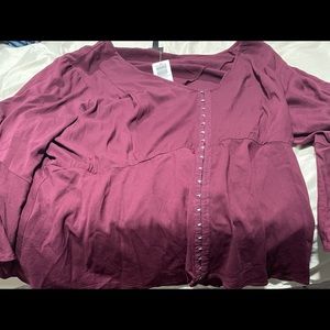 Torrid shirt size 4